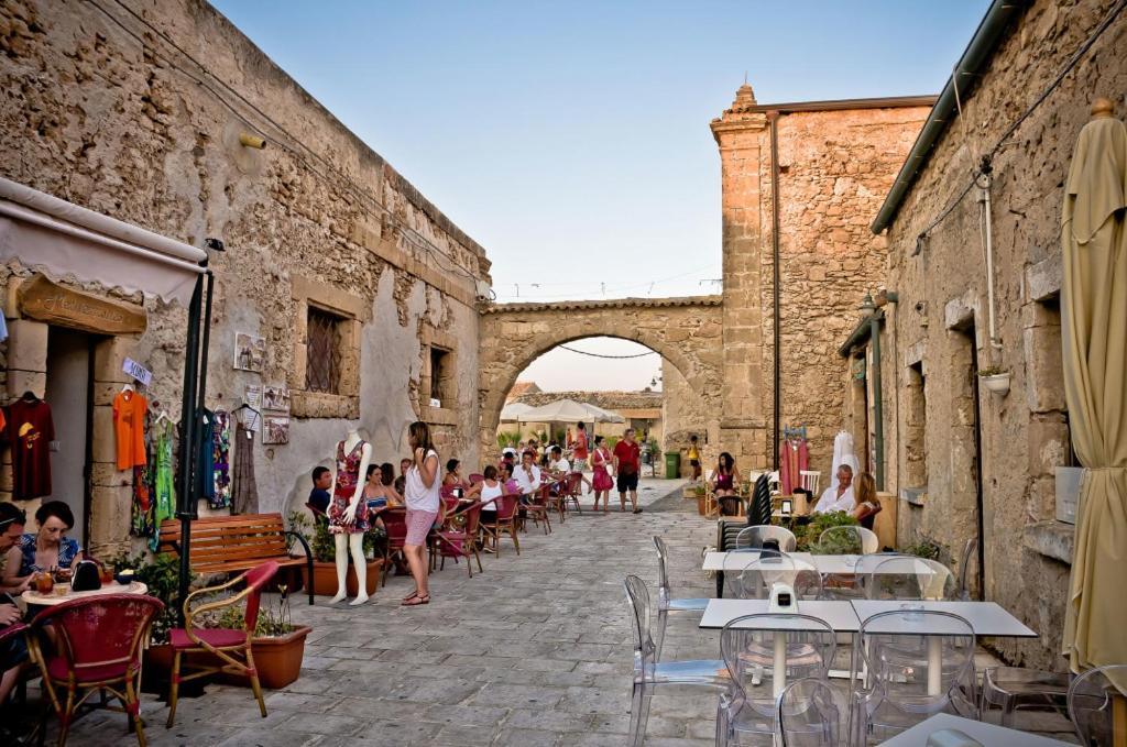 Casale Hibiscus Villa Santa Maria Del Focallo Dış mekan fotoğraf