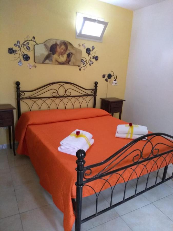 Casale Hibiscus Villa Santa Maria Del Focallo Dış mekan fotoğraf